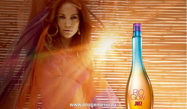 Дженнифер Лопес представила новый парфюм Rio Glow