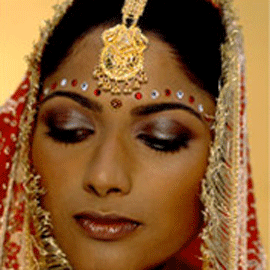 Индийский макияж: секреты и хитрости