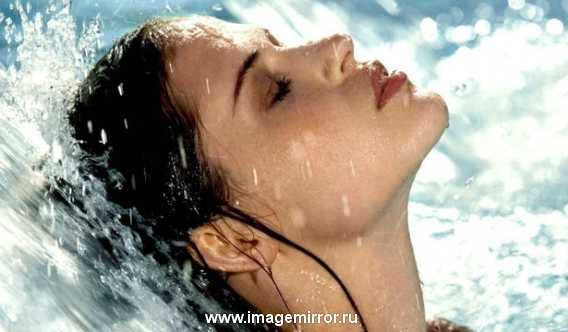 Мицеллярная вода - лучший союзник в уходе за кожей лица в летний период
